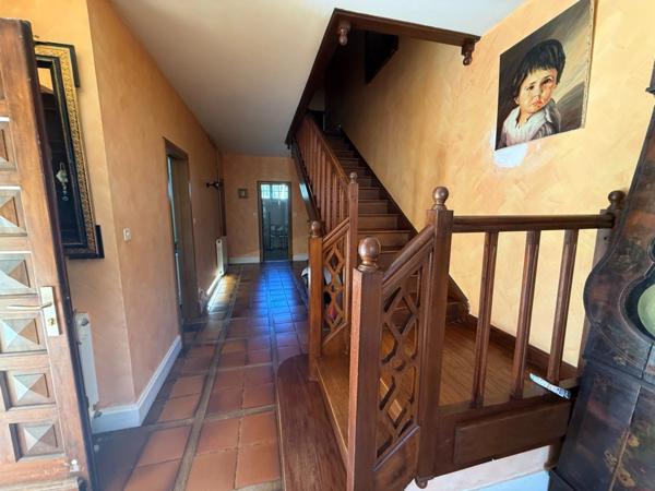 Grande maison avec dépendance sur 3460 m² de terrain