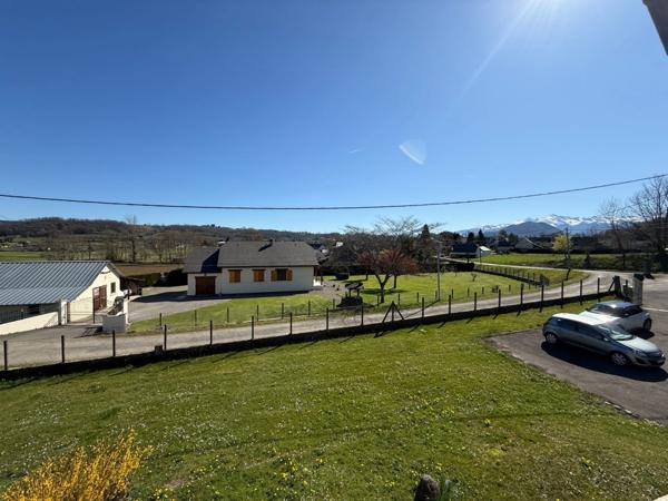 Grande maison avec dépendance sur 3460 m² de terrain