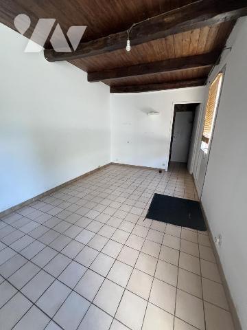 Maison de bourg sans terrain