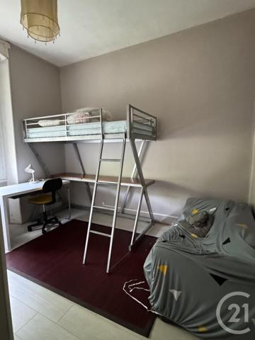 Appartement F1 à vendre  1 pièce - 29,90 m2 MONTLUCON - 03