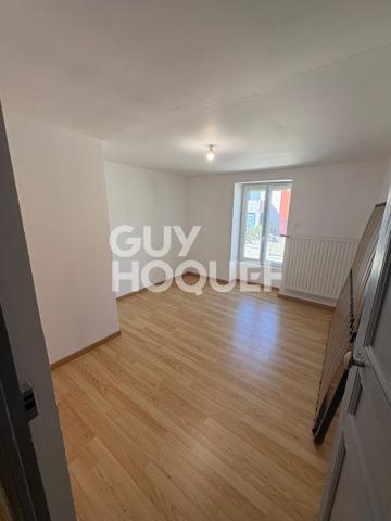 Maison de 106 m² avec garage à Marennes.