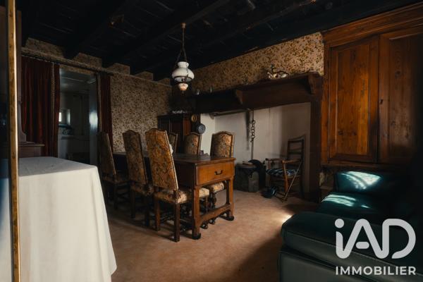 Maison à vendre 10 pièces 185 m² Teissières-de-Cornet