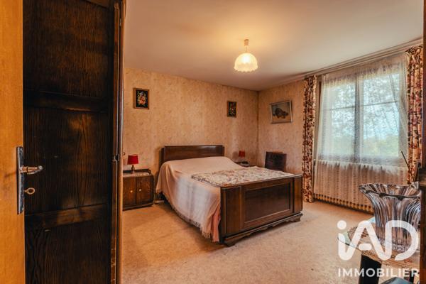 Maison à vendre 10 pièces 185 m² Teissières-de-Cornet