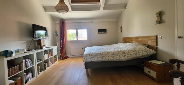 Maison 7 pièce(s) 174 m2 avec garage et piscine à Bordeaux (33200)