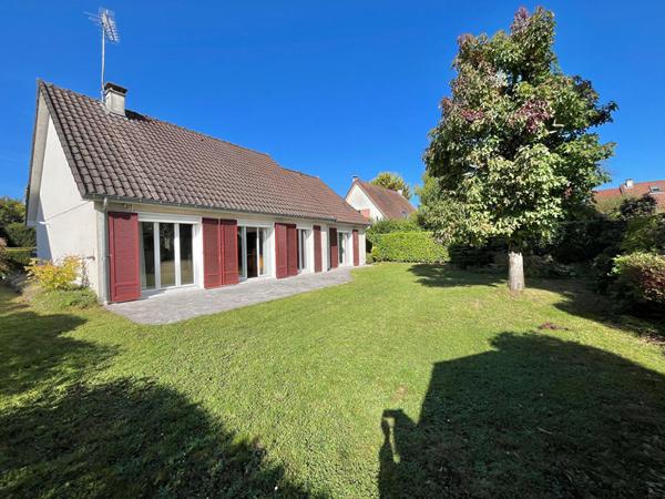 A vendre dans un environnement prisé maison de plain pied !