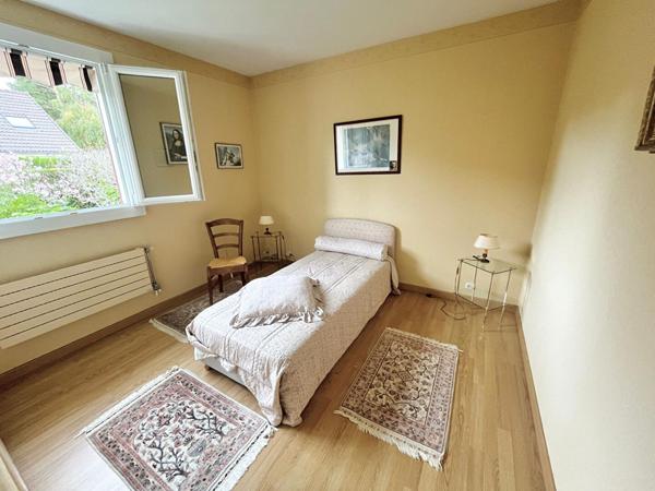 A vendre dans un environnement prisé maison de plain pied !