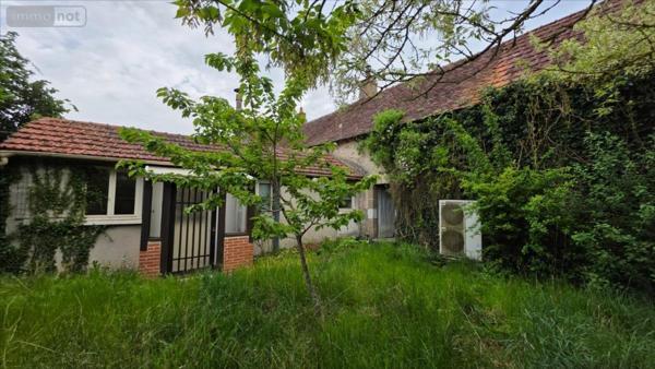 Maison de ville à vendre à Chabris dans l'Indre (36210), ref : 021/1577