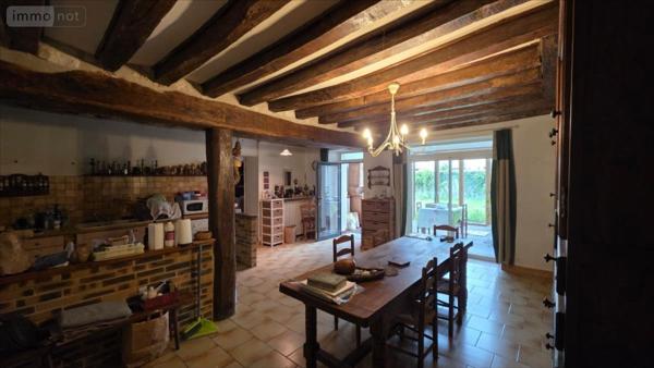 Maison de ville à vendre à Chabris dans l'Indre (36210), ref : 021/1577