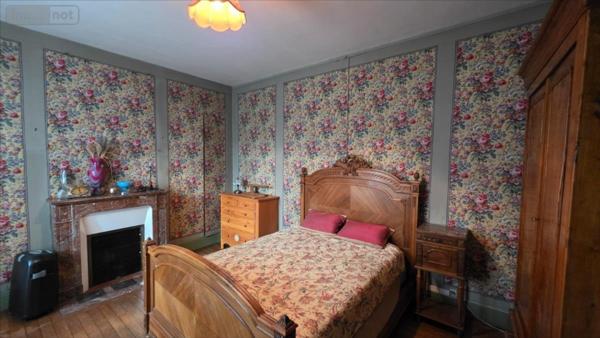 Maison de ville à vendre à Chabris dans l'Indre (36210), ref : 021/1577