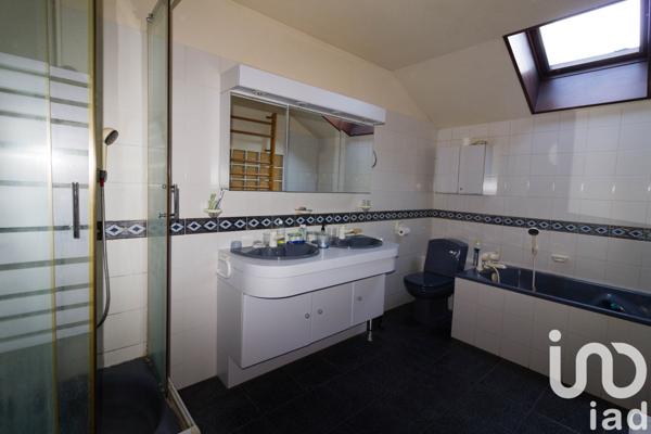 Maison à vendre 7 pièces 249 m² Saint-Léonard-de-Noblat