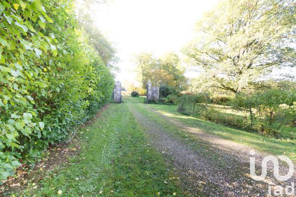 Maison à vendre 7 pièces 249 m² Saint-Léonard-de-Noblat