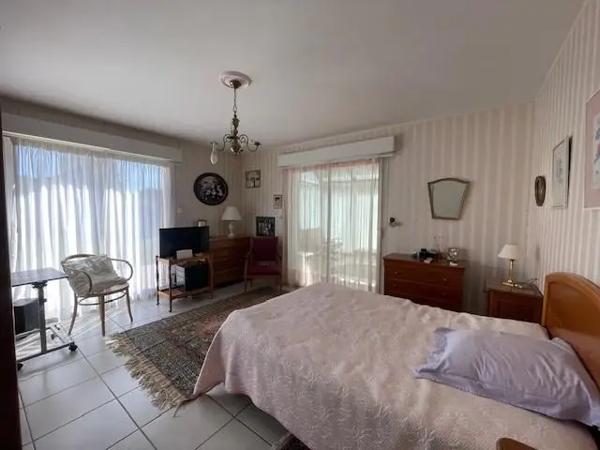 Maison à vendre 8 pièces 222m²