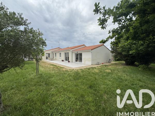 Maison à vendre 8 pièces 197 m² Les Sables-d'Olonne