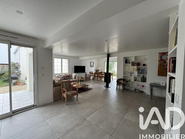 Maison à vendre 8 pièces 197 m² Les Sables-d'Olonne
