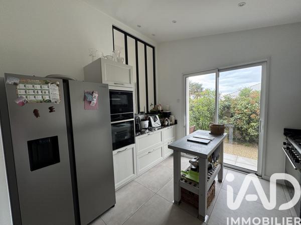 Maison à vendre 8 pièces 197 m² Les Sables-d'Olonne