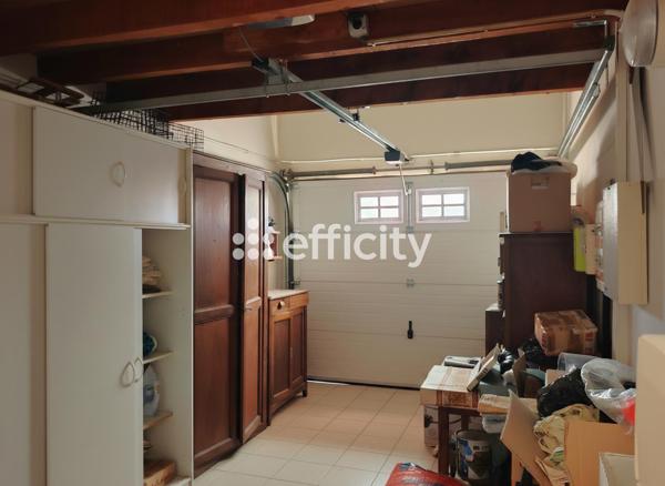 Maison
         3 pièces
        - 72 m² Exclusivité 195 000 € *