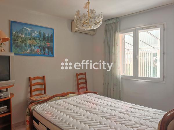Maison
         3 pièces
        - 72 m² Exclusivité 195 000 € *