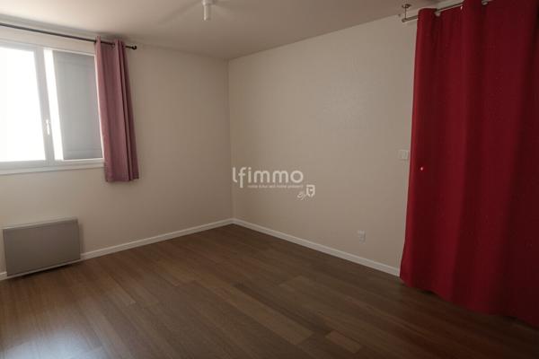 Appartement 4 pièces + bureau – Ivry-sur-Seine