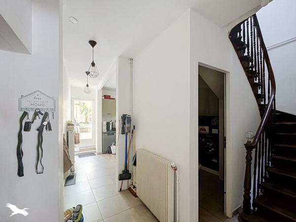 Maison 161 250 € Castillon-la-Bataille 5 p 122 m² DPE D