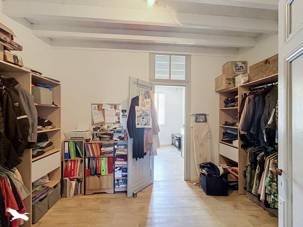 Maison 161 250 € Castillon-la-Bataille 5 p 122 m² DPE D