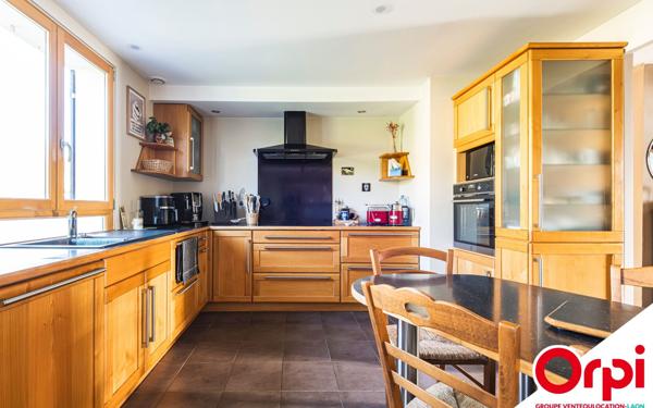 Maison à vendre    7 pièces •  Athies-sous-Laon