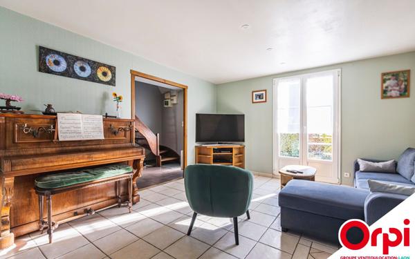 Maison à vendre    7 pièces •  Athies-sous-Laon