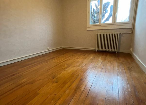 Appartement à louer    3 pièces • 52 m2 Limoges