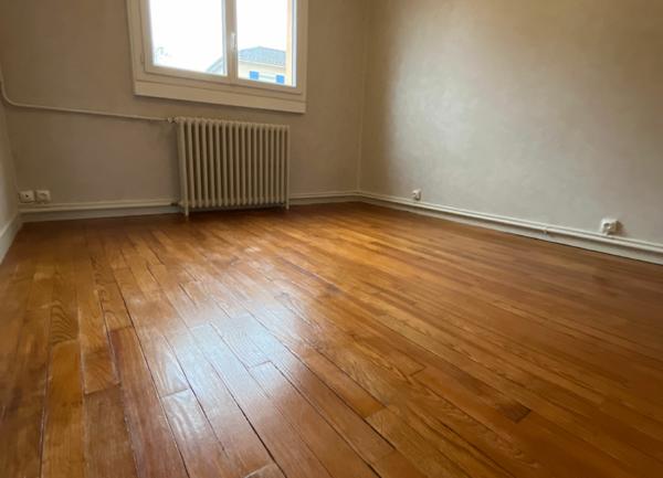 Appartement à louer    3 pièces • 52 m2 Limoges