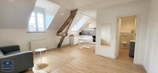 Appartement à louer 2 pièces 44.91m² Laon (02000)