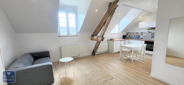 Appartement à louer 2 pièces 44.91m² Laon (02000)