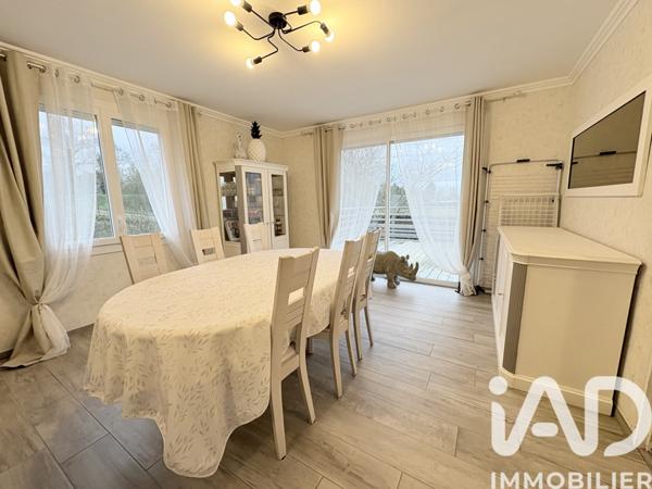 Maison à vendre 7 pièces 120 m² Saumur