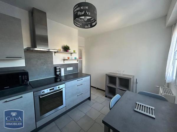 Appartement à louer 2 pièces 47.95m²