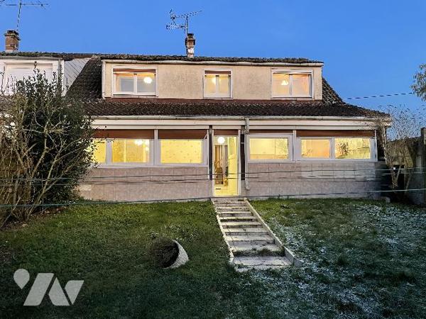 ALBERT - 5 CHAMBRES - GARAGE - JARDIN