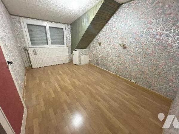 ALBERT - 5 CHAMBRES - GARAGE - JARDIN