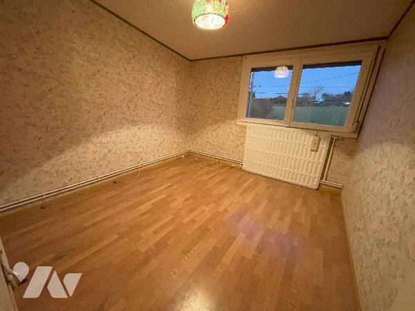 ALBERT - 5 CHAMBRES - GARAGE - JARDIN