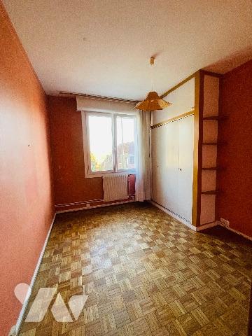 Appartement 5 pièces 94 m²  Garage Balcon