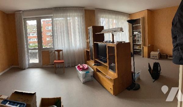 Appartement 5 pièces 94 m²  Garage Balcon