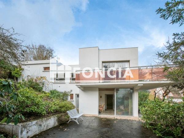 À vendre Maison 6 pièces 177 m² - Jouy-en-josas 78350