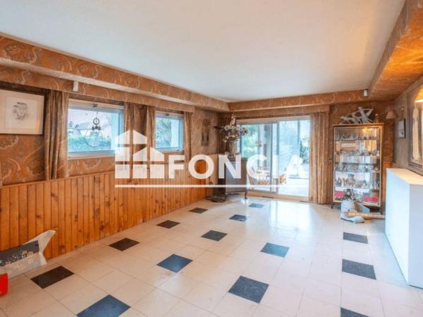 À vendre Maison 6 pièces 177 m² - Jouy-en-josas 78350