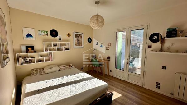 Maison Saint Cyr Sur Mer 9 pièce(s) 210.75 m2