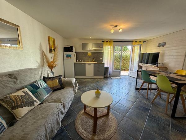 Maison Saint Cyr Sur Mer 9 pièce(s) 210.75 m2