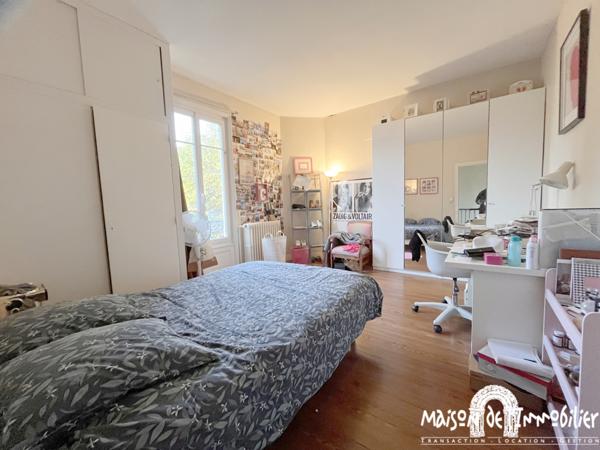 Vente Maison de charme - 256m² - 12 pièces - Au cœur du centre-ville de Cognac
