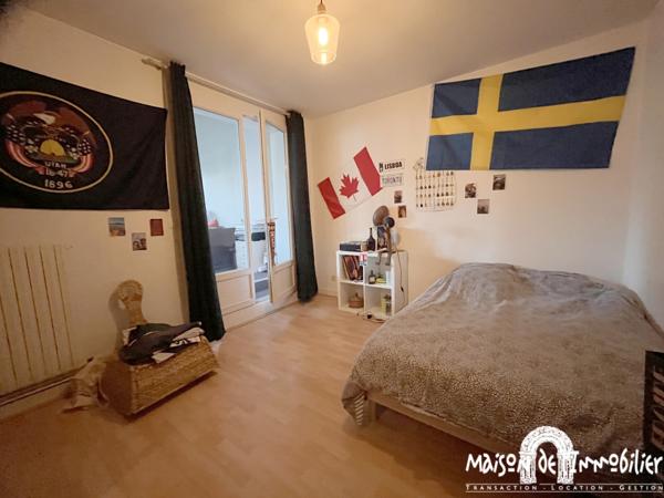 Vente Maison de charme - 256m² - 12 pièces - Au cœur du centre-ville de Cognac