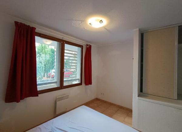 Appartement à louer    3 pièces •  Barjac