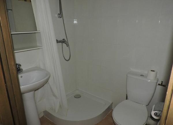 Appartement à louer    3 pièces •  Barjac