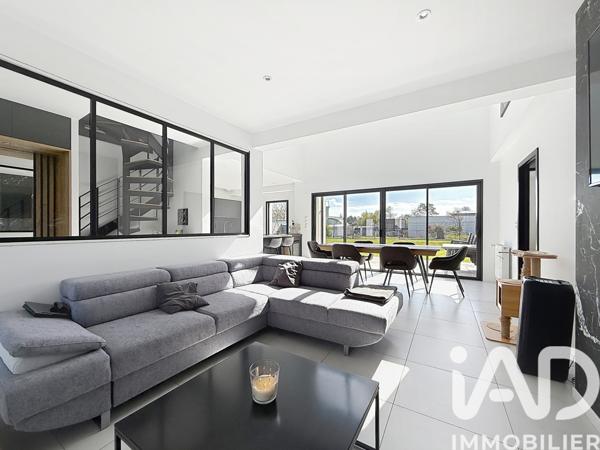 Maison à vendre 5 pièces 155,4 m² Lamballe-Armor