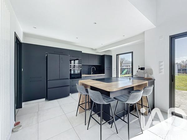 Maison à vendre 5 pièces 155,4 m² Lamballe-Armor