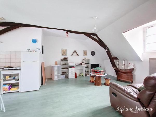 IMMEUBLE DE 5  APPARTEMENTS 72200 BAZOUGES SUR LE LOIR