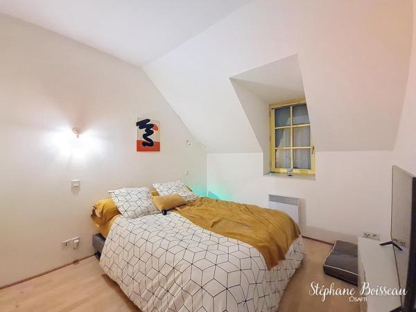 IMMEUBLE DE 5  APPARTEMENTS 72200 BAZOUGES SUR LE LOIR