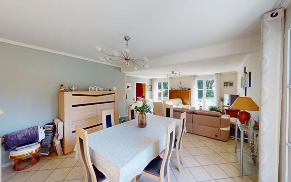 Maison à vendre    6 pièces •  Dracy-le-Fort